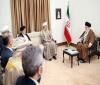 رهبر انقلاب در دیدار سلطان عمان: گسترش روابط ایران و عمان به نفع هر دو کشور است
