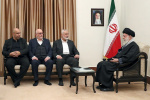 رهبر انقلاب در دیدار رئیس دفتر سیاسی حماس : جمهوری اسلامی ایران در حمایت از فلسطین و غزه تردید نخواهد کرد